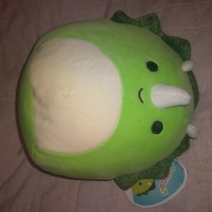 Squishmallow , Tristan